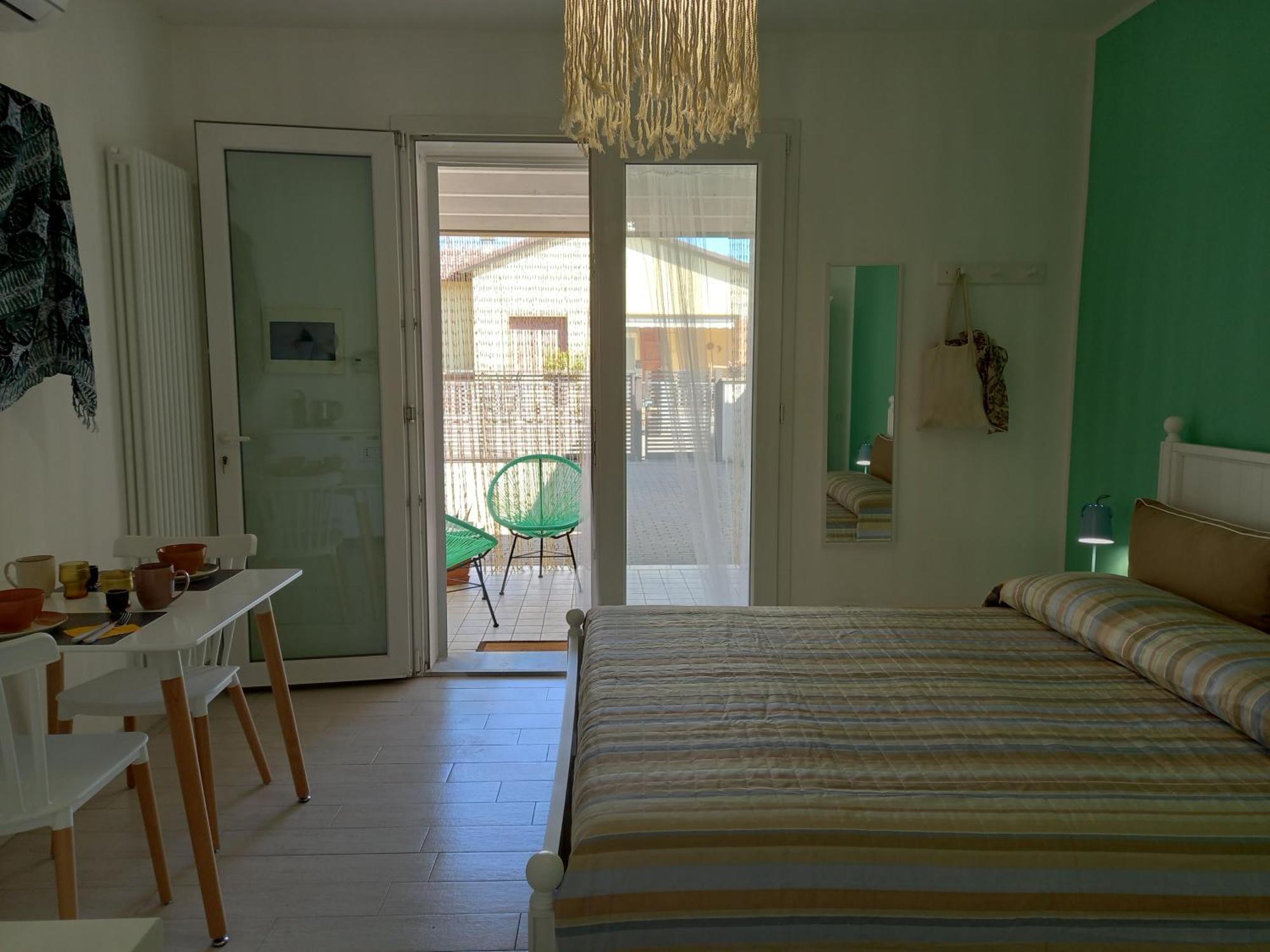 B&B La Stanza Del Borgo Cervia Esterno foto